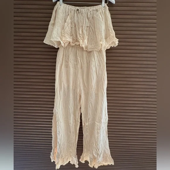 Jaded Gypsy Elegant Cream Off-Shoulder Jumpsuit - Picture 2 of 5